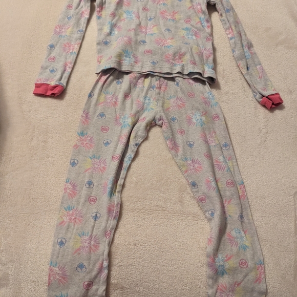 5/$20🩵 Paw Patrol Girl's Pajama Set - Picture 4 of 10